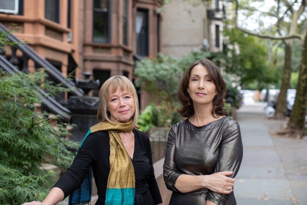 Duo Vivace - Eleonor Bindman and Susan Sobolewski outside in Brooklyn